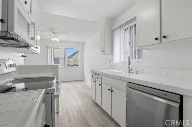 5400 Lindley Avenue 121, Encino (los Angeles), CA 91316