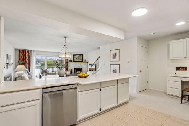 7760 Tuckaway Shores DRIVE, Franklin, WI 53132