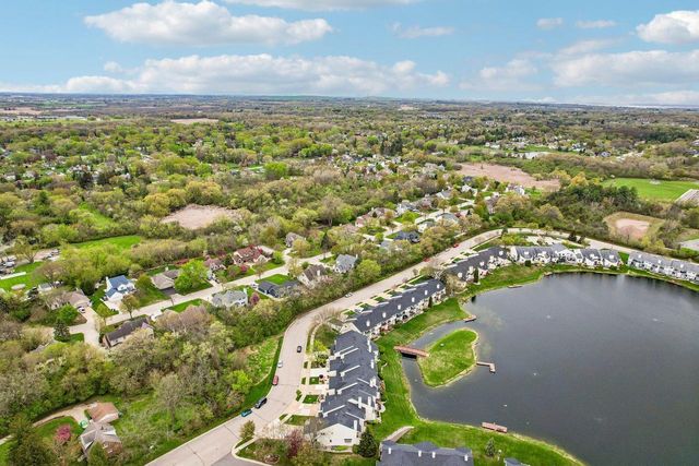 7760 Tuckaway Shores DRIVE, Franklin, WI 53132