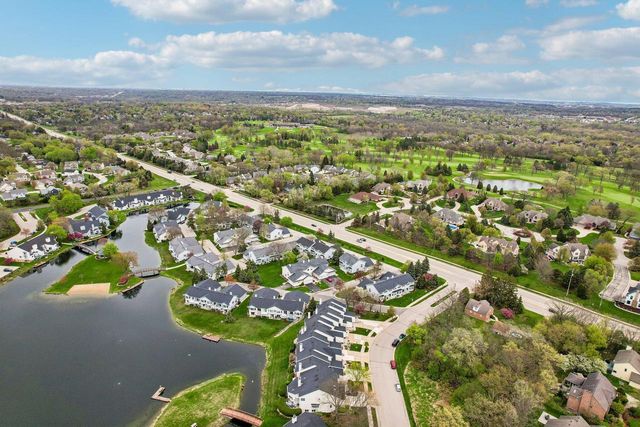7760 Tuckaway Shores DRIVE, Franklin, WI 53132