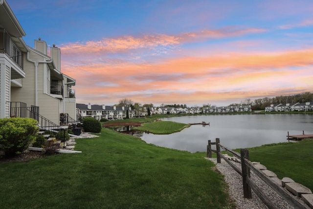 7760 Tuckaway Shores DRIVE, Franklin, WI 53132