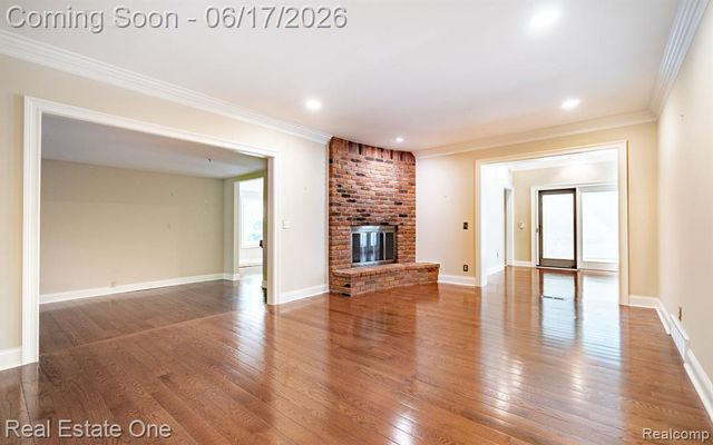 1632 Spotswood Drive, Bloomfield Hills, MI 48302