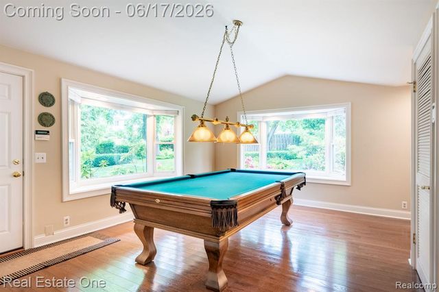 1632 Spotswood Drive, Bloomfield Hills, MI 48302