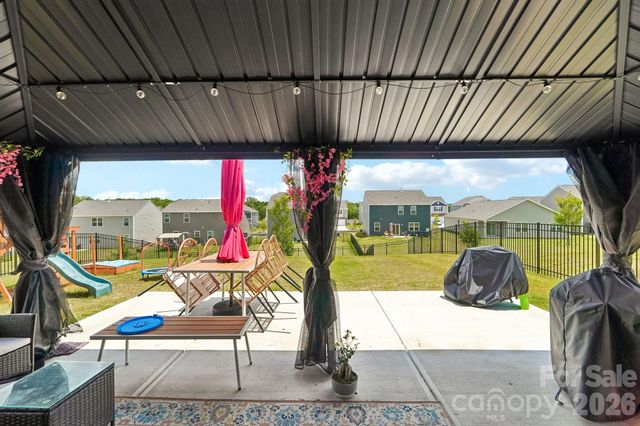 126 Woodhall Way, Troutman, NC 28166