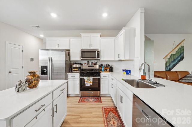 126 Woodhall Way, Troutman, NC 28166
