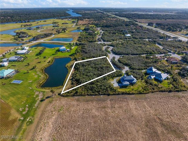 22921 Florida Rosemary LN, Alva, FL 33920