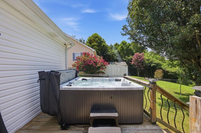 111 Christ Street, Fort Oglethorpe, GA 30742