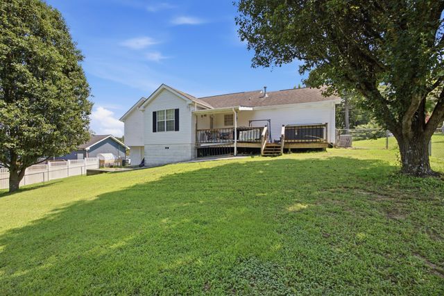 111 Christ Street, Fort Oglethorpe, GA 30742