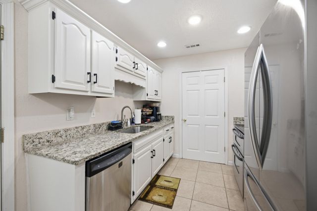 111 Christ Street, Fort Oglethorpe, GA 30742