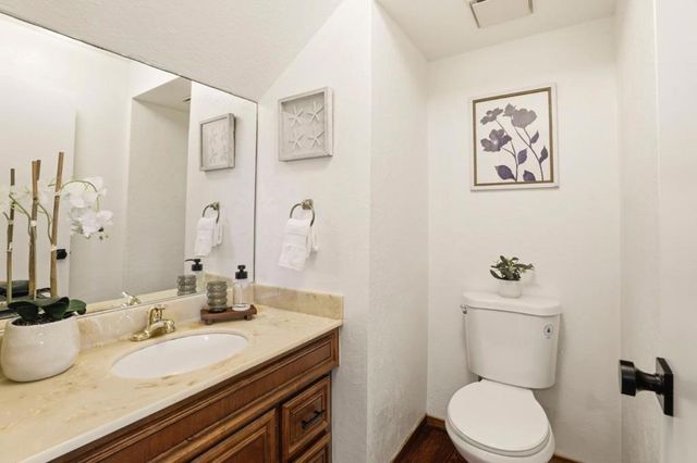 1816 Oak Knoll Drive, Belmont, CA 94002