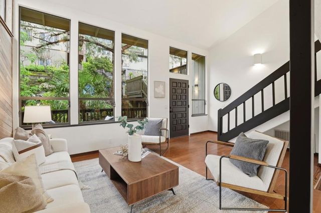 1816 Oak Knoll Drive, Belmont, CA 94002