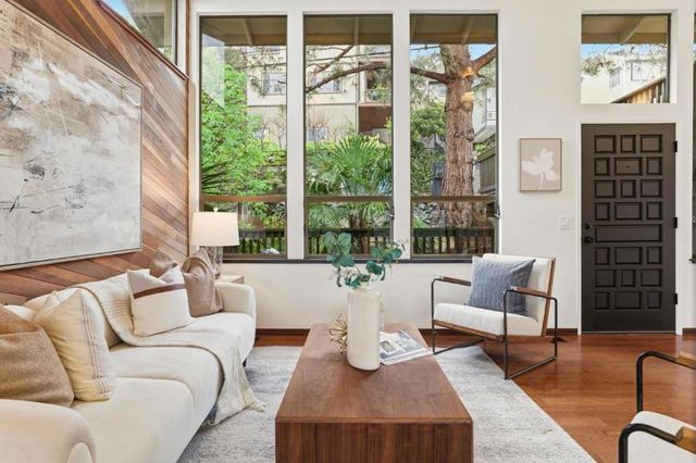 1816 Oak Knoll Drive, Belmont, CA 94002