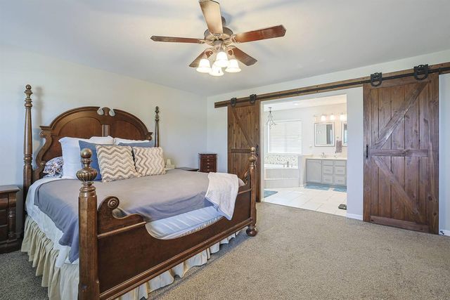 1095 Pinewood Drive, Independence, KY 41051