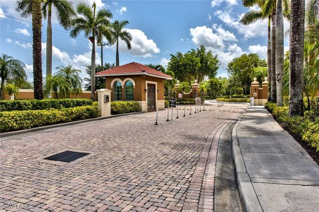 1200 Reserve WAY 106, Naples, FL 34105