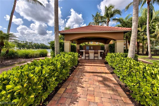 1200 Reserve WAY 106, Naples, FL 34105