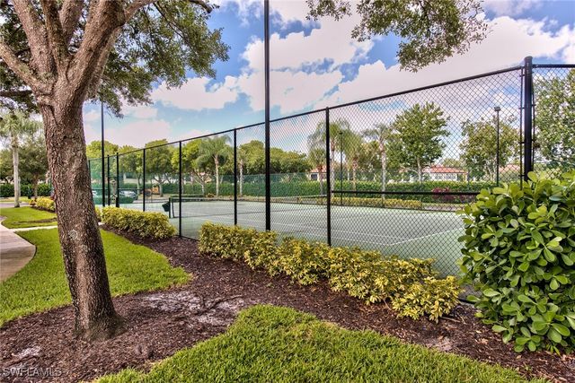 1200 Reserve WAY 106, Naples, FL 34105