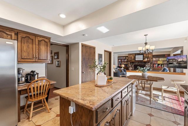 12785 W Bobwood ROAD, New Berlin, WI 53151