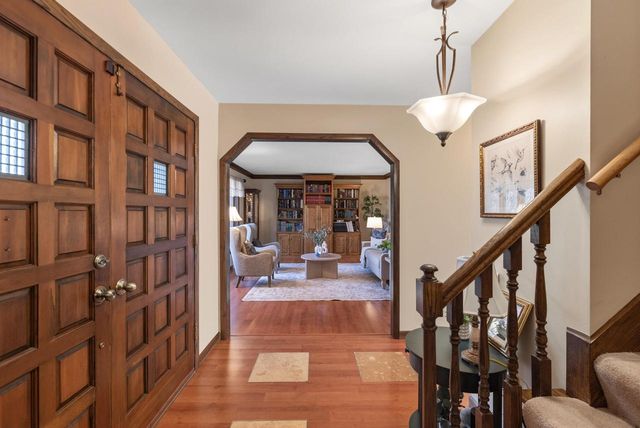 12785 W Bobwood ROAD, New Berlin, WI 53151