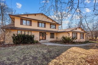 12785 W Bobwood ROAD, New Berlin, WI 53151