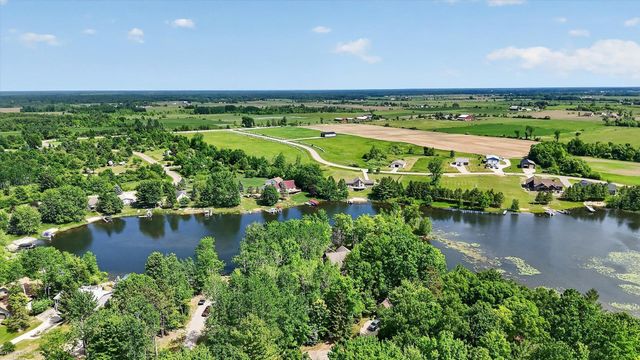 4412 Glasbury Court, Gladwin, MI 48624