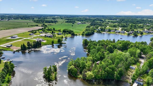 4412 Glasbury Court, Gladwin, MI 48624