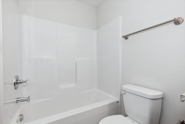 3212-3244 S Victoria Ave, Wichita, KS 67216