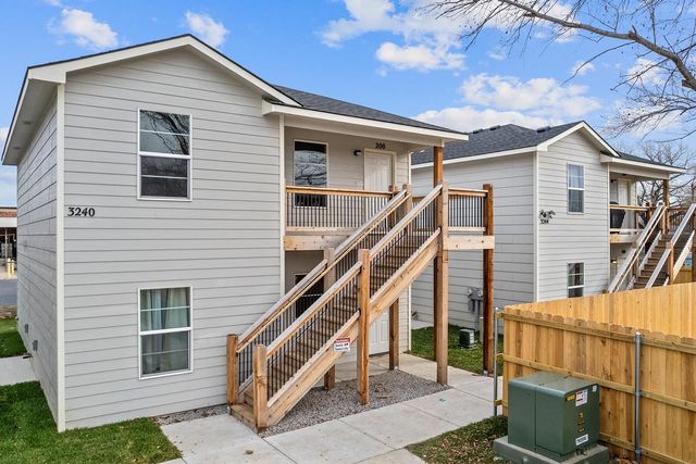 3212-3244 S Victoria Ave, Wichita, KS 67216