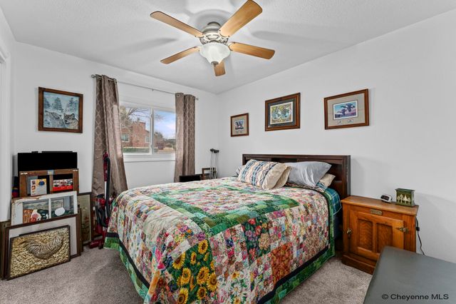 1015 HOY RD, Cheyenne, WY 82009