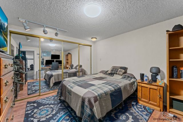 1015 HOY RD, Cheyenne, WY 82009