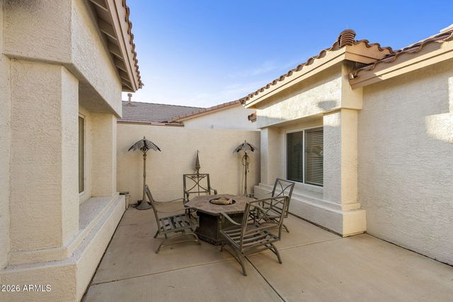 24508 S LAKEWAY Circle SW, Sun Lakes, AZ 85248