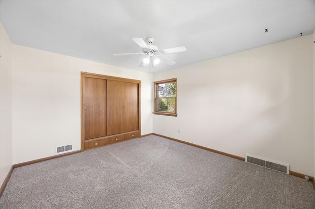 5721 N Whitehouse St, Spokane, WA 99205