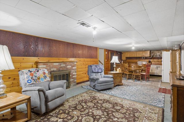 5721 N Whitehouse St, Spokane, WA 99205