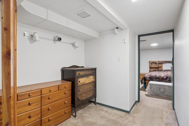 5721 N Whitehouse St, Spokane, WA 99205