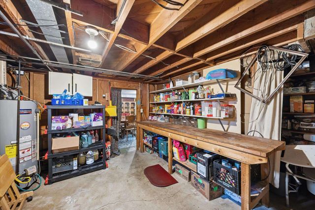 5721 N Whitehouse St, Spokane, WA 99205
