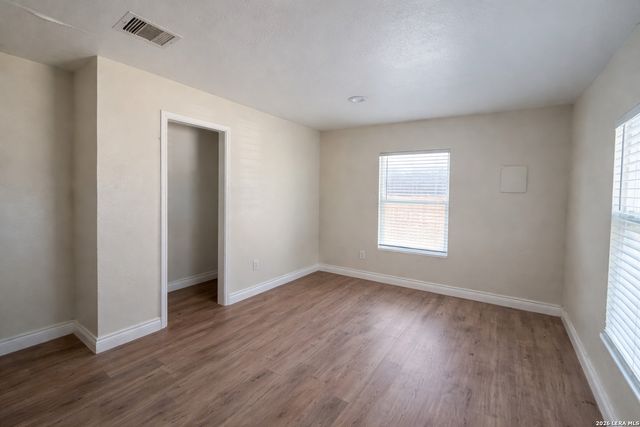 2624 Vera Cruz, San Antonio, TX 78207