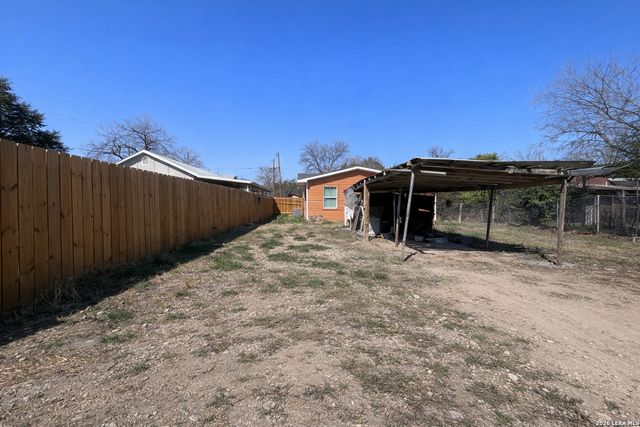 2624 Vera Cruz, San Antonio, TX 78207
