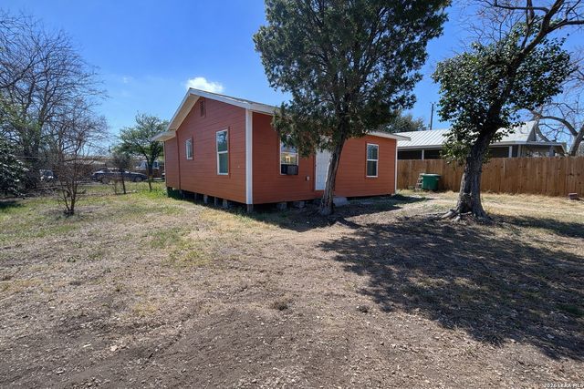 2624 Vera Cruz, San Antonio, TX 78207