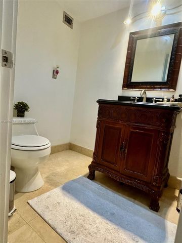 2780 NE 183rd St PH04, Aventura, FL 33160
