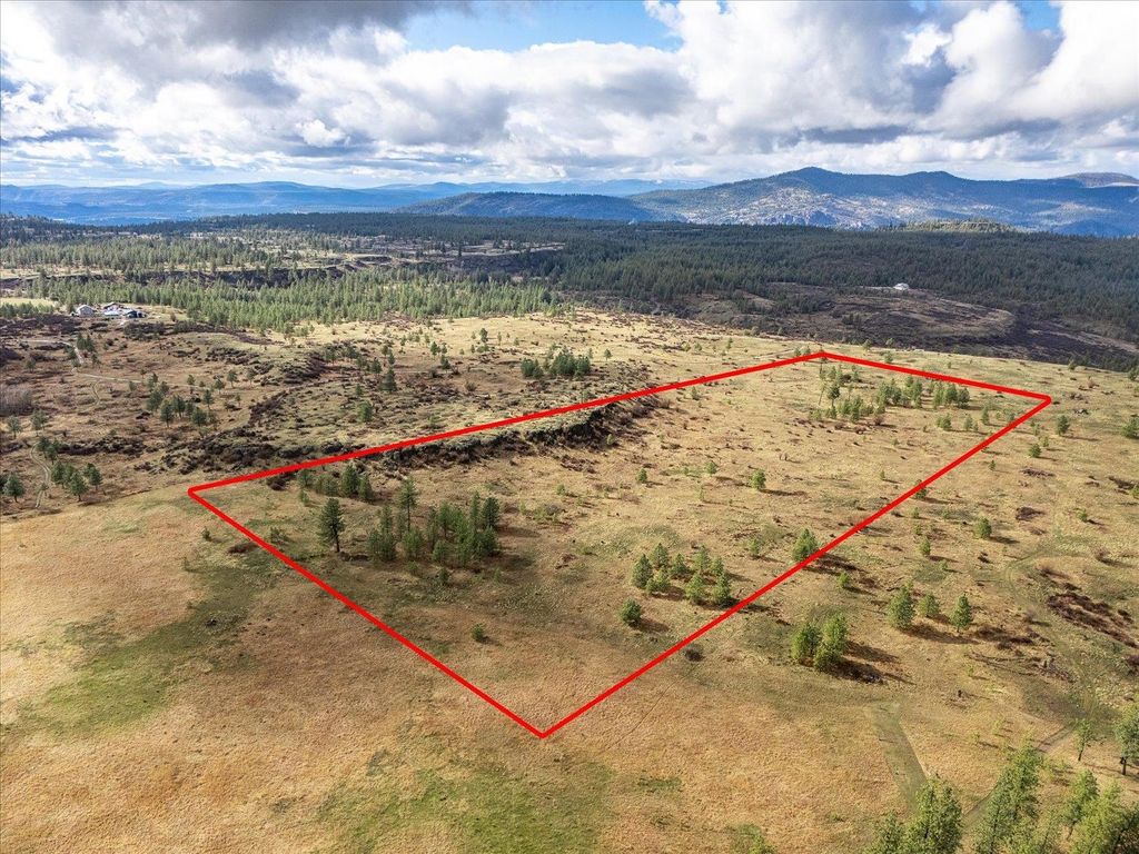 XX Petrichor Ln, Nine Mile Falls, WA 99026