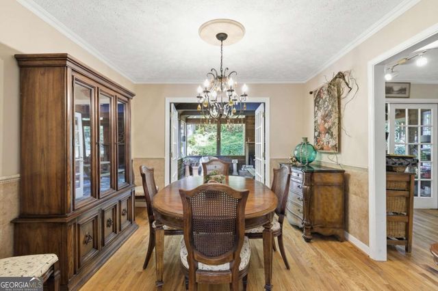 2894 Mcpherson Road NE, Roswell, GA 30075