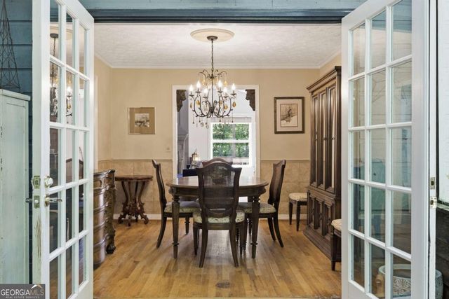 2894 Mcpherson Road NE, Roswell, GA 30075