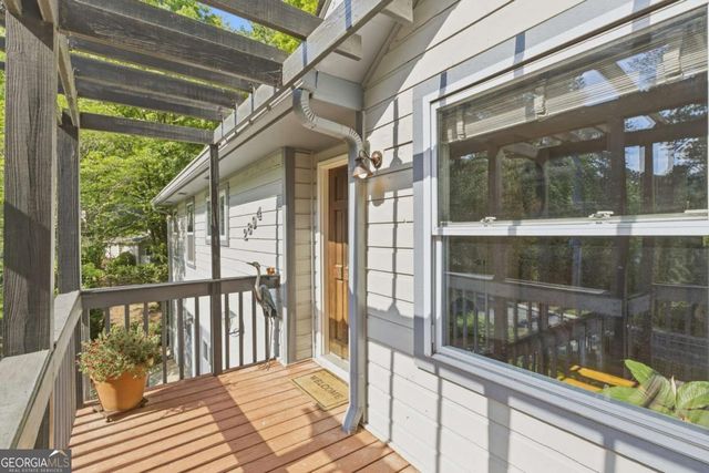 2894 Mcpherson Road NE, Roswell, GA 30075