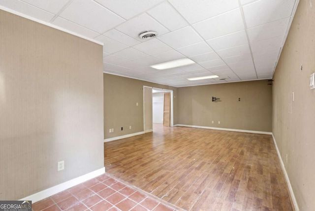 2894 Mcpherson Road NE, Roswell, GA 30075