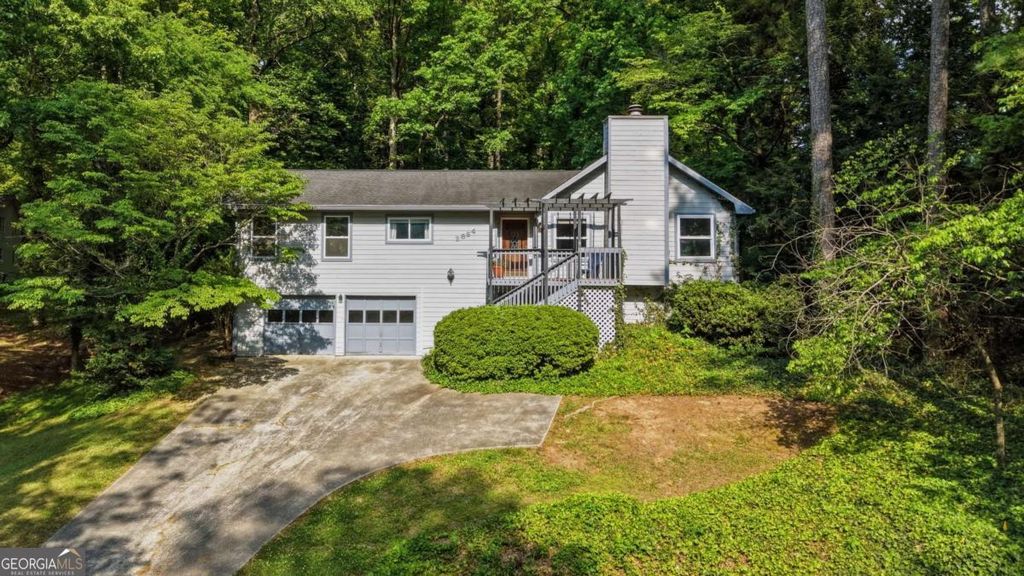 2894 Mcpherson Road NE, Roswell, GA 30075