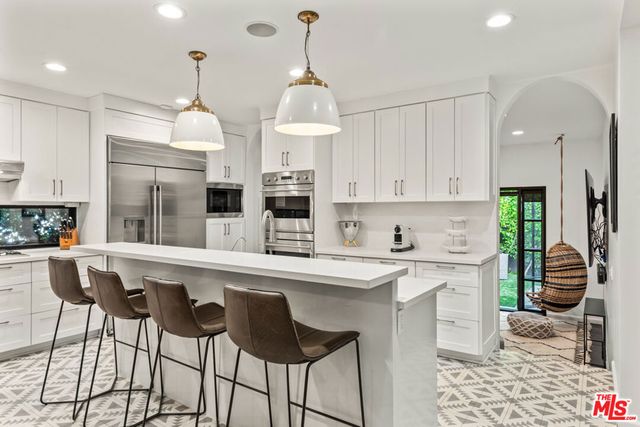 3159 Thatcher Avenue, Marina Del Rey, CA 90292