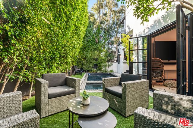 3159 Thatcher Avenue, Marina Del Rey, CA 90292