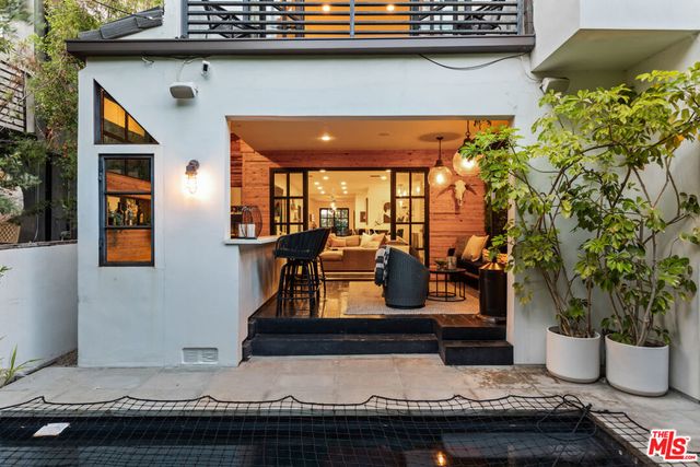3159 Thatcher Avenue, Marina Del Rey, CA 90292