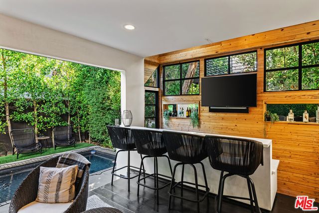 3159 Thatcher Avenue, Marina Del Rey, CA 90292