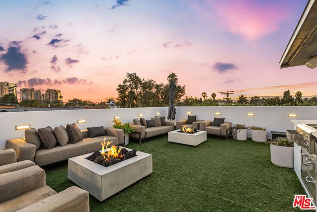 3159 Thatcher Avenue, Marina Del Rey, CA 90292