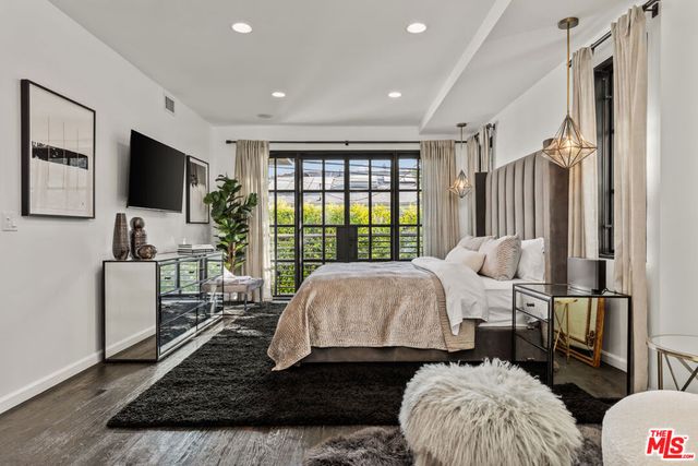 3159 Thatcher Avenue, Marina Del Rey, CA 90292